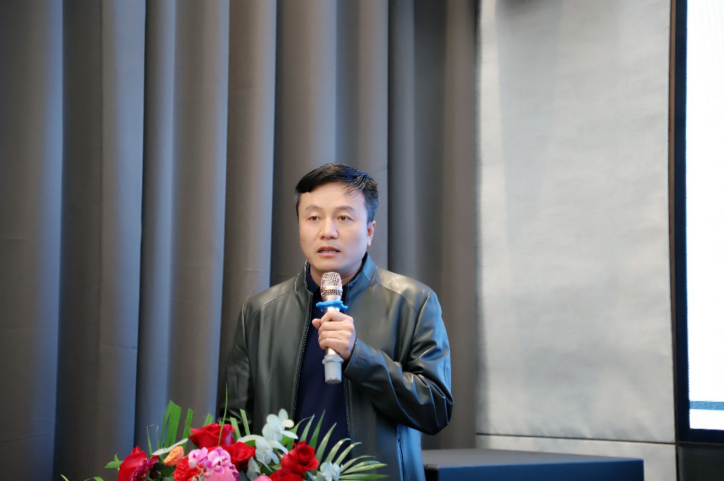 逆勢破局，再創(chuàng)新高｜東莞建工集團(tuán)2024年度總結(jié)暨2025年度戰(zhàn)略規(guī)劃會議成功召開(圖6)